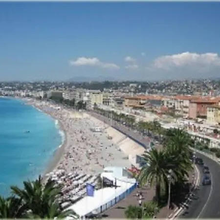A 100m Des Plages Et De La Promenade Des Anglais Appartement