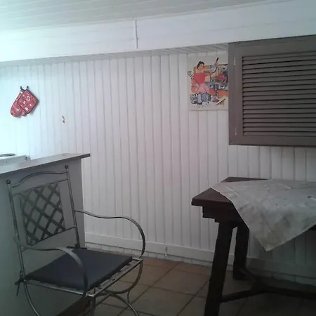 A 100m Des Plages Et De La Promenade Des Anglais Appartement Nice